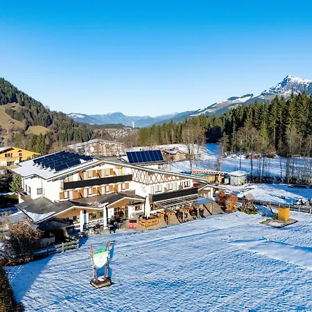 Otel Alpenhotel Kuechl Kirchberg in Tirol