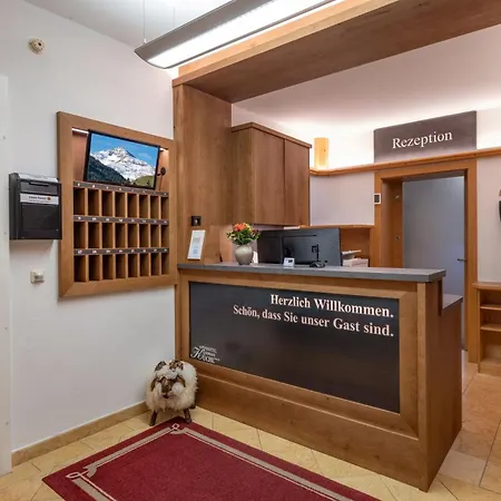 Alpenhotel Kuechl Hotel 3*