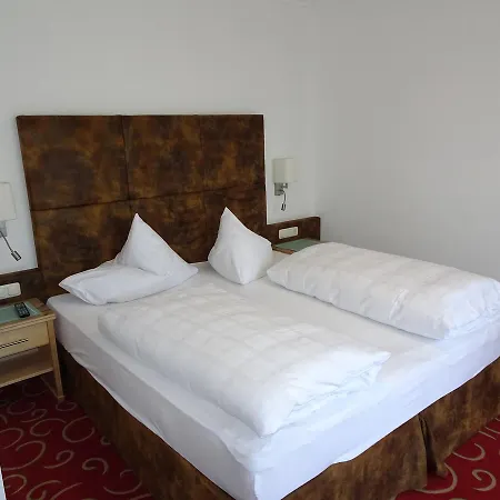 Alpenhotel Kuechl Hotel 3*